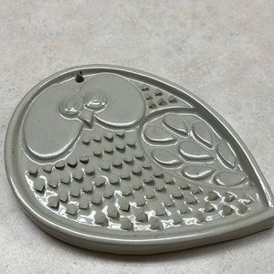 Vintage Owl Garlic Grater